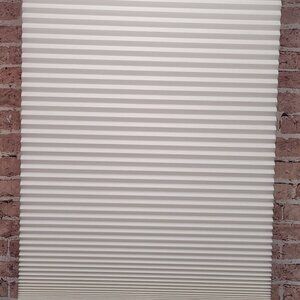 Hunter Douglas Duette Honeycomb Shade 31.5 x 36